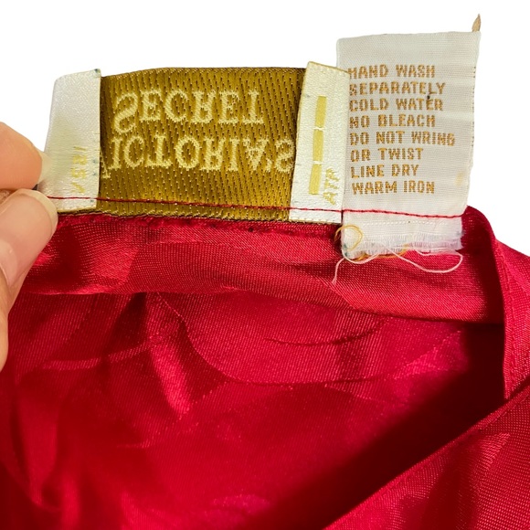 Victoria’s Secret Vintage Gold Tag Red Floral Lingerie Satin Dress - Picture 7 of 7